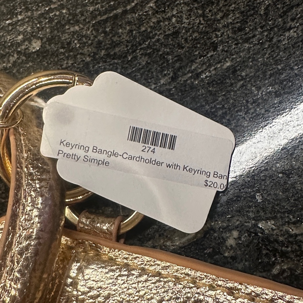 Gold Keychain Wallet with Tassel - Picture 2 of 3
